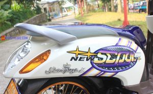 Modifikasi motor Honda Scoopy 2016 Sukabumi tema Thailook Style : Bodi - Simple & Modis