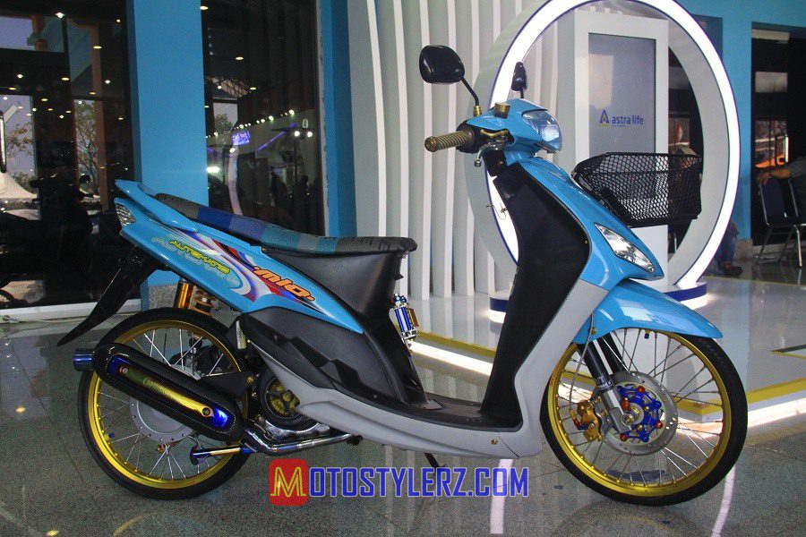 Modifikasi Mio-Maskot Maros Look Style