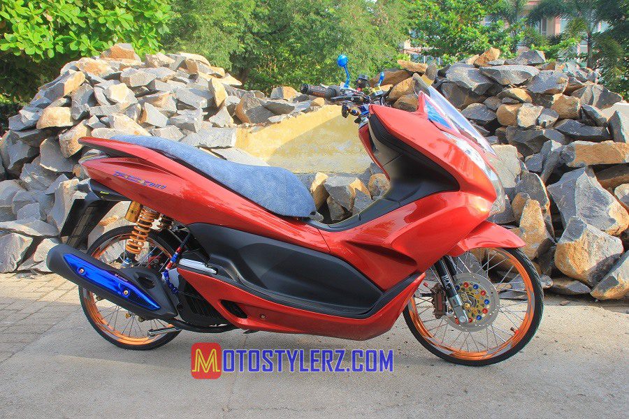 Modifikasi Honda PCX-Simply Thailook