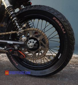 Modifikasi Honda Tiger : Roda Blk-Bersolek Angker Tracker