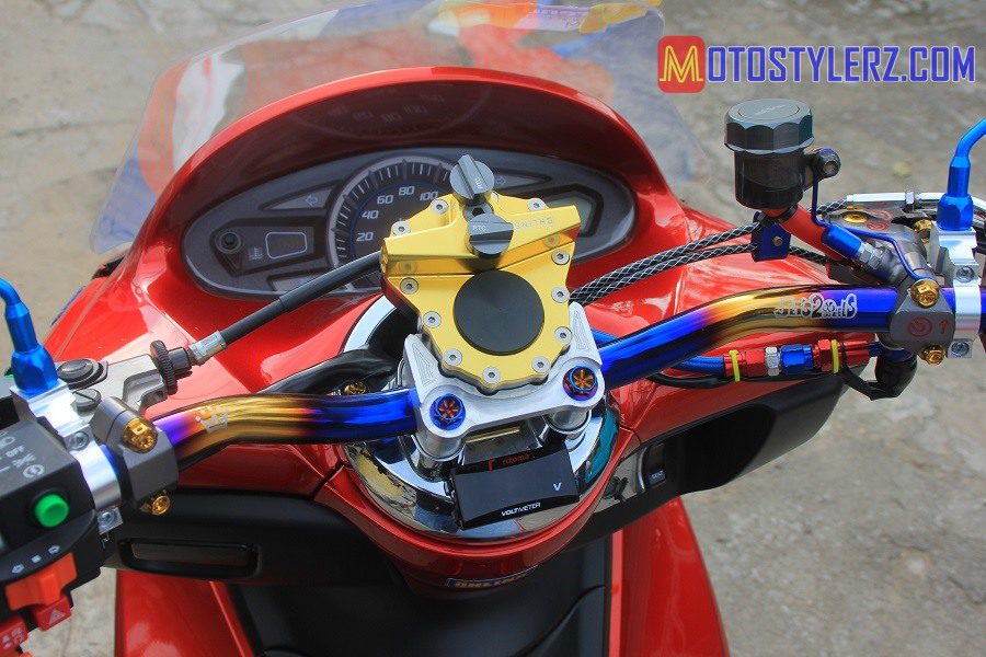 Modifikasi Honda PCX : Stang-Multi Aseso
