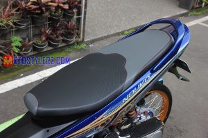Modifikasi Yamaha Nouvo 2005 : Jok-Custom X-Ride