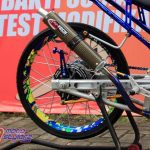 modifikasi motor kawasaki ninja 150R 2000 Bekasi : Pelek Zian-Tampil Langsing Bareng Karet Sekseh