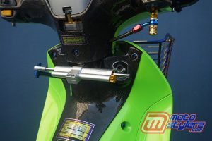 Modifikasi Motor Honda Supra X125 : Stabilizer-Single Ohlins