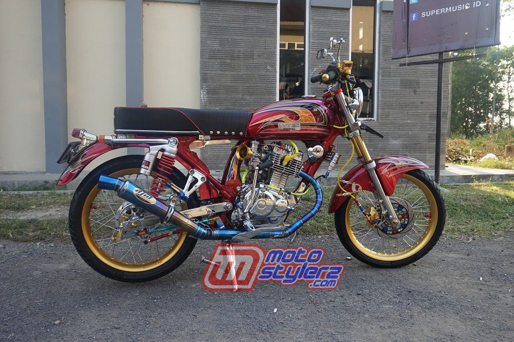 modifikasi motor jadul honda 125 Indramayu : Modifikasi CB125-Classic Fashion Look