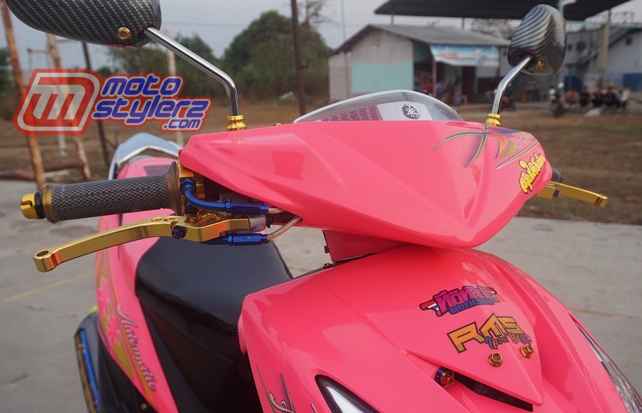 foto gambar modifikasi motor yamaha mio soul bekasi : Bodiwork-Romantic Colour