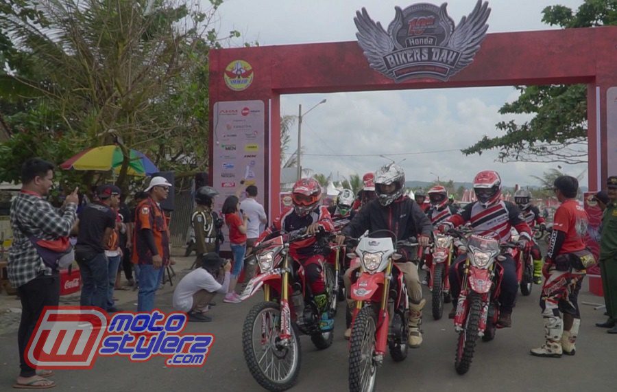 Broventure Honda CRF150L-Diramaikan 200 Bikers