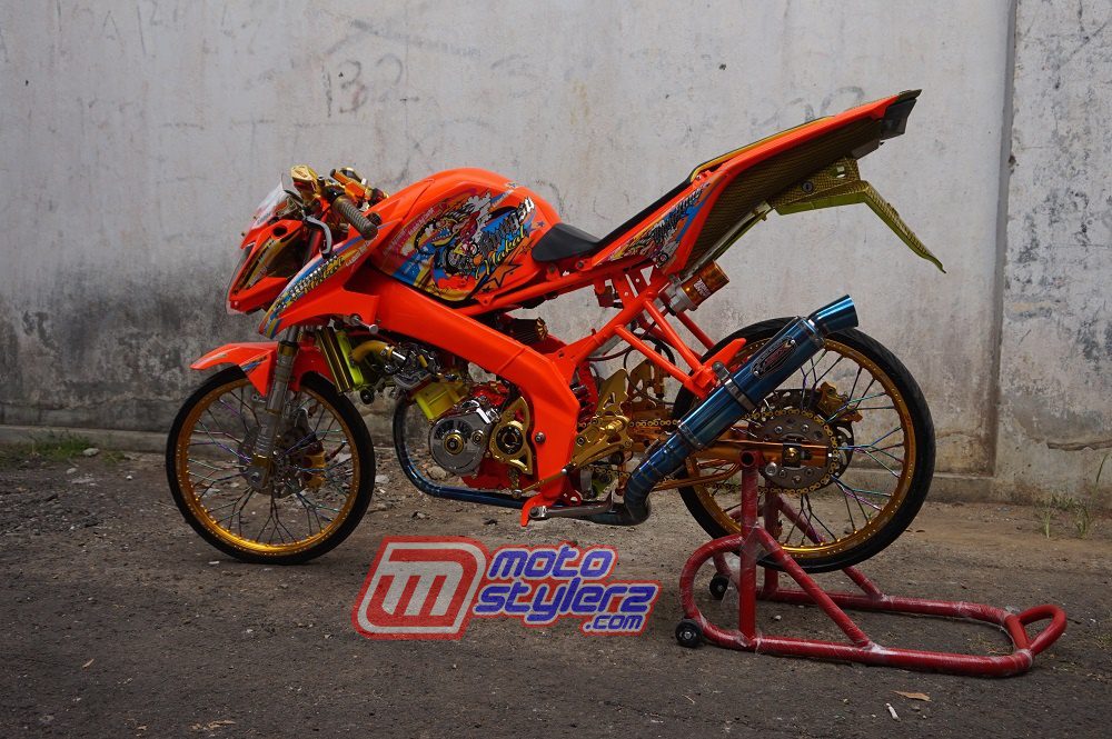 Modifikasi Vixion-Berkonsep Rookies Racing