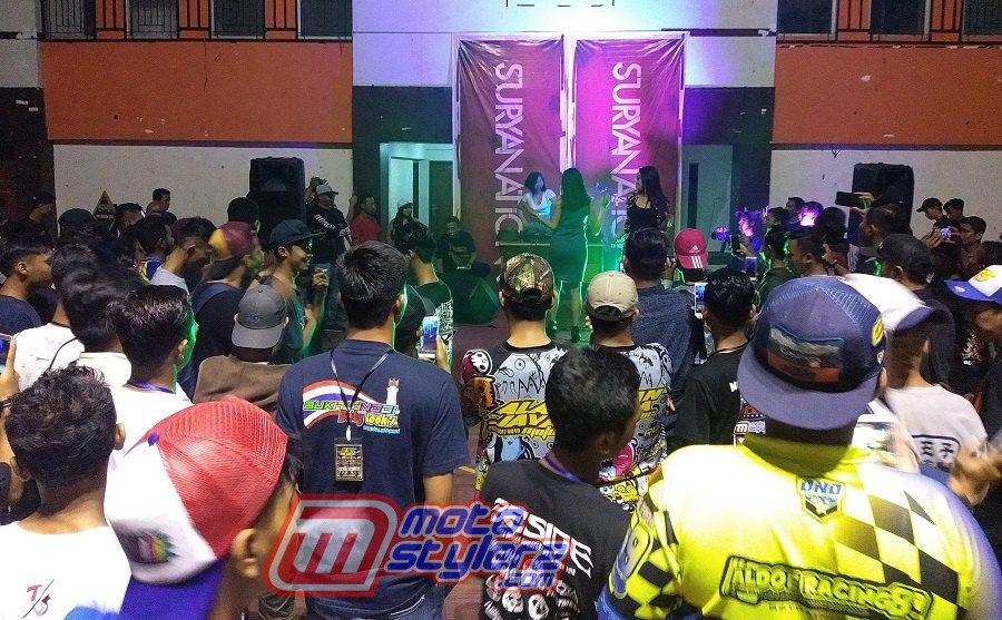 Perfom FDJ Silva With Dancer-Suguhkan Kemeriahan Buat Modifikator