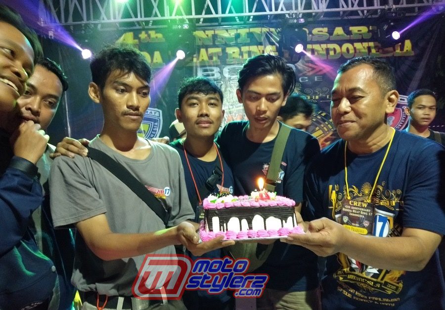 Puncak Ultah Ke 4-Dihadiri Penasehat & Perwakilan Pengurus HBR 17 Indonesia