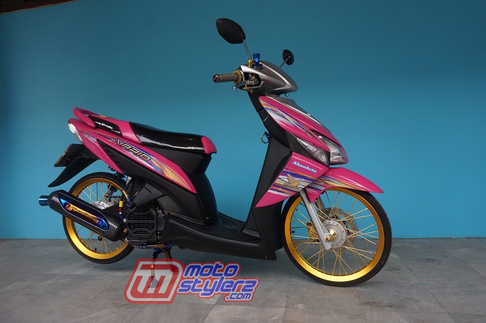 Modifikasi Vario-Dipikat Warna Special