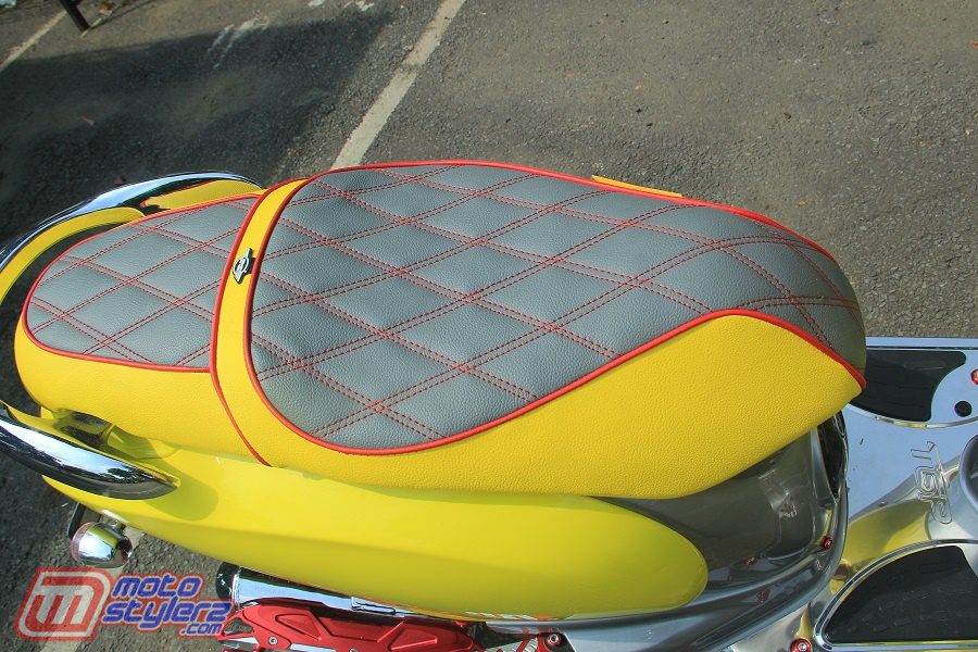 Custom Seat-Bernuansa Elegant