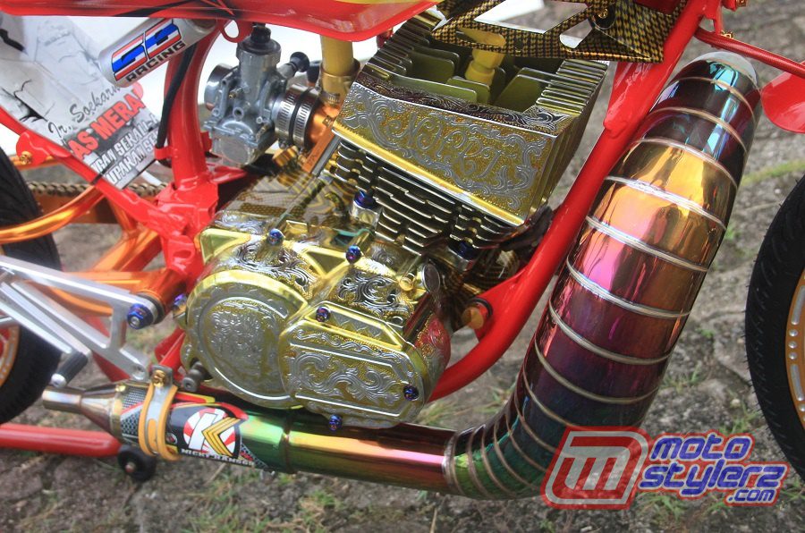 Engine-Frontal Grafir