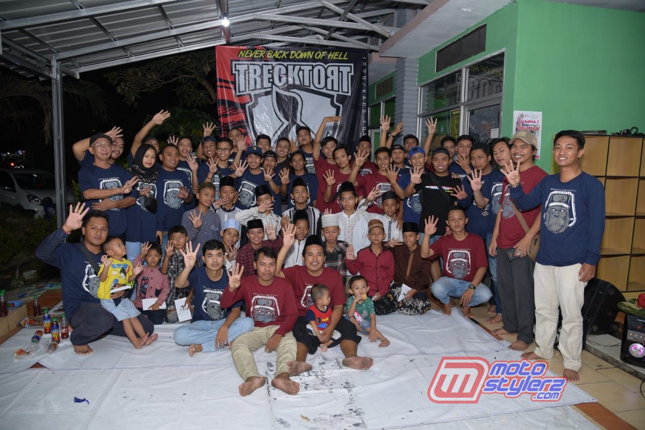 Ultah 4 Tahun Trecktort Store-Dihadiri Keluarga Republik Pembodohan & Yatim Piatu