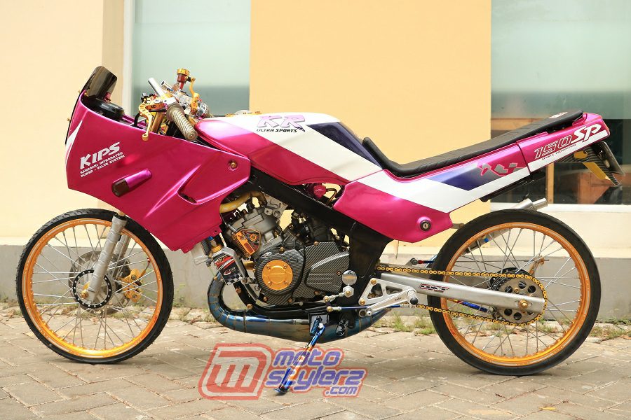 Modifikasi Ninja R-Nyentrik Bersolek Thailook