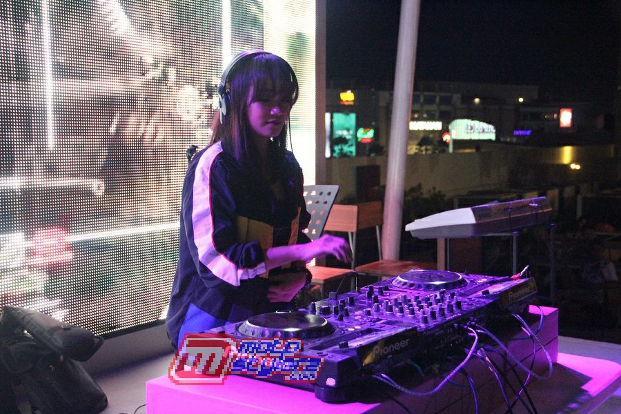 FDJ Queenitha-Manjakan Animo Modifstylerz Se Jawa Barat