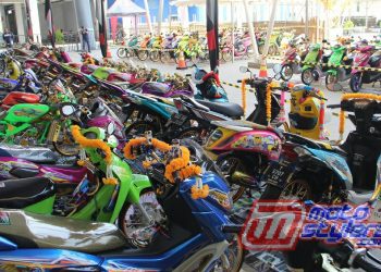 Motocontez by MJ Organizer Karawang-Dipanaskan 90 Maskot Nyentrik