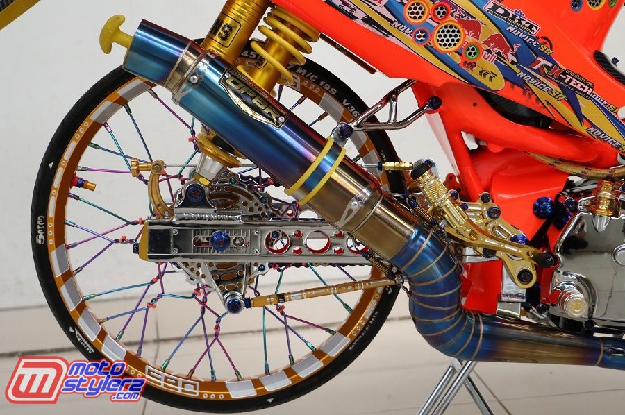 Custom Tromol-Angker Ditemani Arm Posh