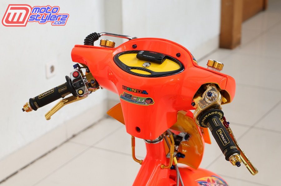 Stang Tekuk-Khas Petarung Racing Jalanan