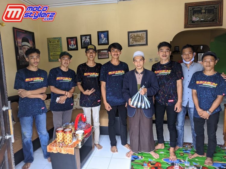 Sukabumi Pure Thailook-Gelar Aksi Baksos Perdana, Dihadiri Iwan Setiawan (RT 08-03 Kp Palasari Wates