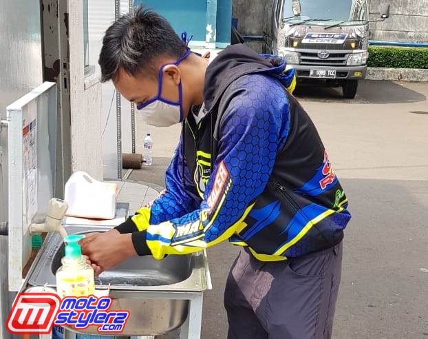 Pelayanan kepada konsumen di jaringan resmi Yamaha di era new normal (3)