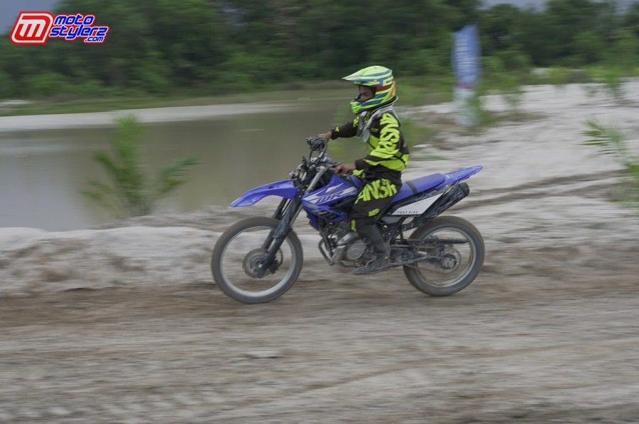 Antusias Peserta-Jadi Momen All Out Menjajal Keunggulan WR 155 R
