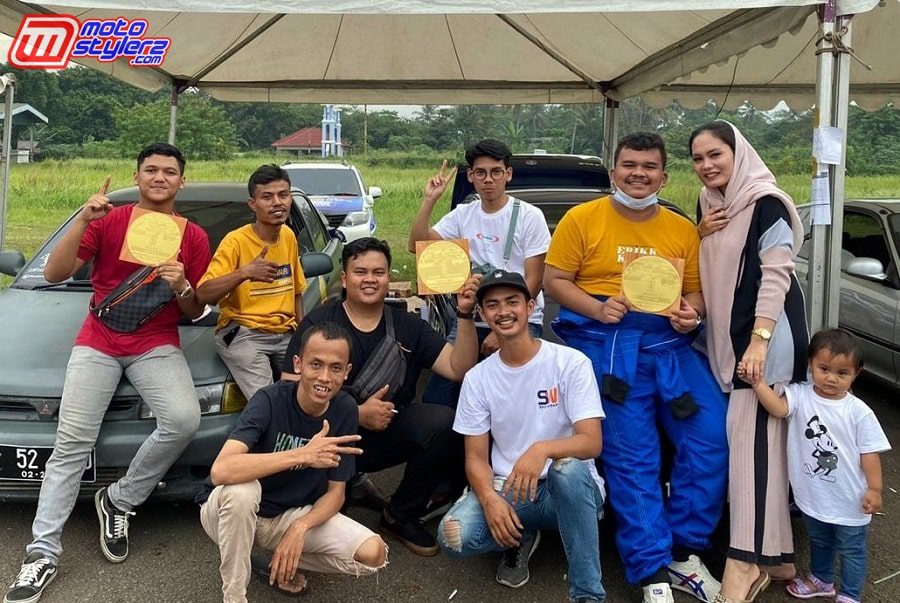 JKW Racing Team-Kembali Panaskan Kompetisi Dragrace, Langsung Sabet Podium 1&2 Bracket 10 Detik-min