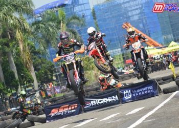 Diserukan Supermoto Class