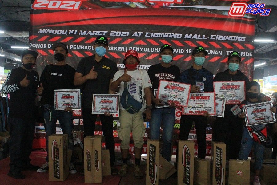 Juara Airbrush Open Bareng Arief Kurniawan (Perwakilan RCB)