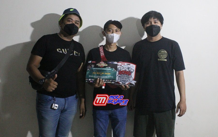 The Best Of Show Bono Moto Fest-Diserahkan Oleh Bro Ando & Jakadewa (Kordinator Motocontez)