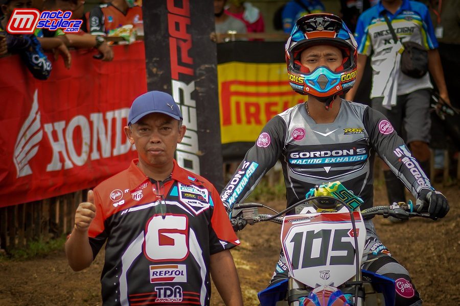 Asep Halim (Owner Gordons)-Pantau Langsung Sirkuit Demi Menyemangati Rizky Gordon HK