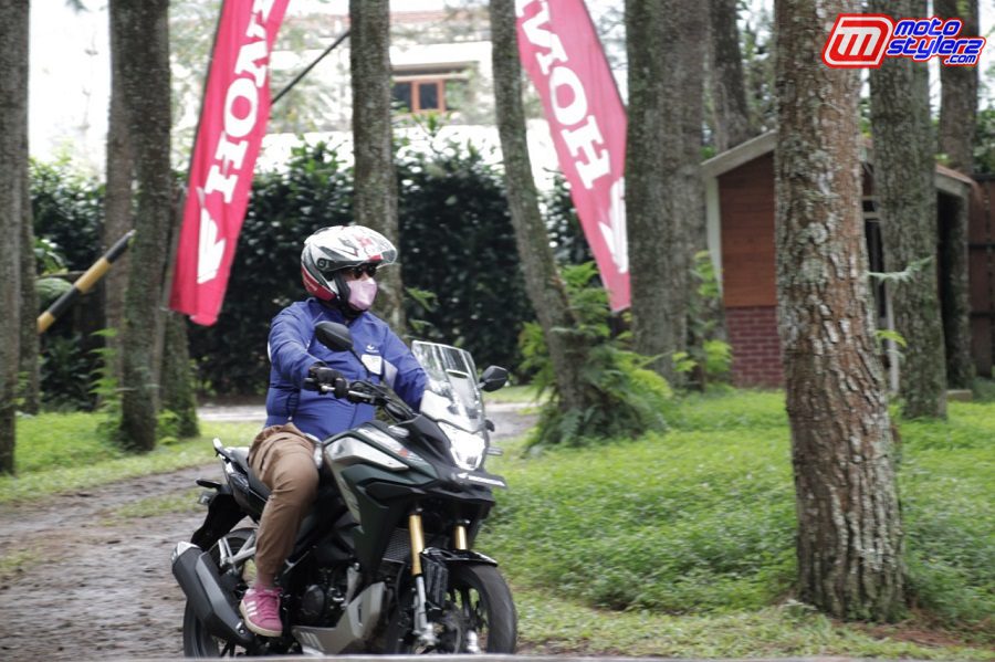 Jajal Langsung Fitur dan Performa Terbaik New CB150X