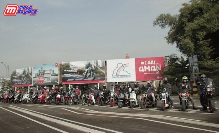 Peserta Honda Bikers Land hadir di area Safety Riding Center DAM