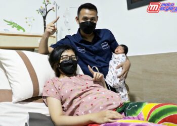 Fachmi Motostylerz & Dwi Retronawati-Semakin Bahagia Bareng Putera Pertama Arcelio Syam Pratama