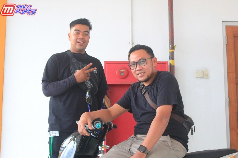 Ryan (Kanan) Bareng Bro Hagel-Semangat Sambut Trend & Regulasi Motostylerz