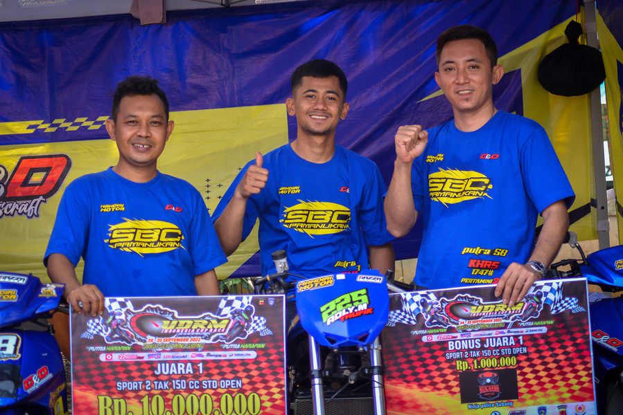 Andri Bebek (Mekanik), Adly M Taufik & David Madsen-Full Senyum Atas Prestasi Yang Diraih