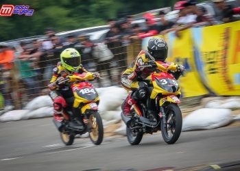 Aksi Pembalap Tim Dewasena Serukan Ajang Race Di Lintasan Street Carnival Galuh Mas