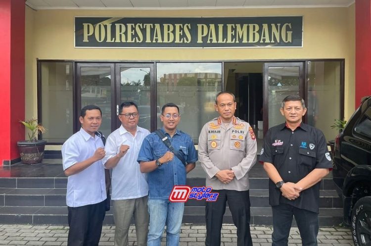 Kapolrestabes Palembang Kombes Pol. Mokhammad Ngajib SIK Bersama Montez Indonesia