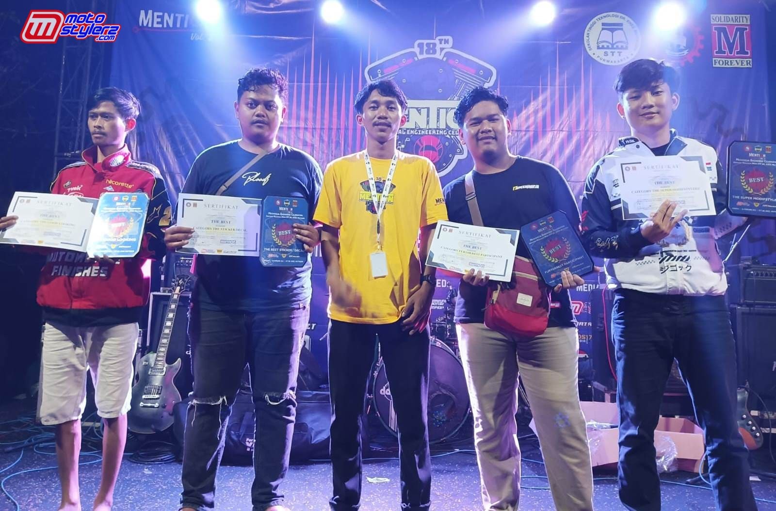 The Best Perform (2)