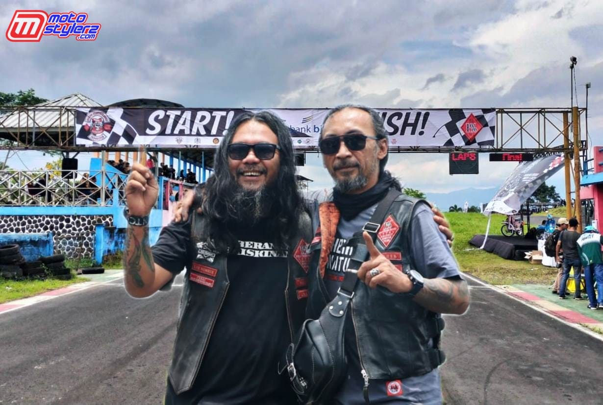 EL Presidente BB1%MC Indonesia (Pegy Diar) Bersama Vice West Java Chapter (Abah Ochund)