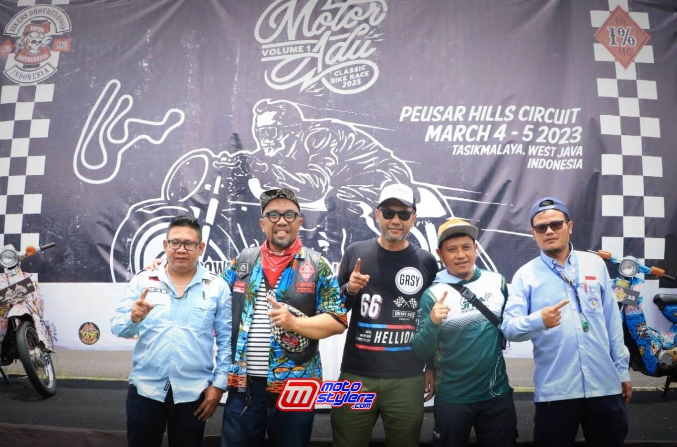 Uyung Aria (BB1MC) Taciban Bersama Juri IMI Jabar, Saeful Hidayat (Pimpinan Lomba) & Duddi KNJT (Ketua Pelaksana)