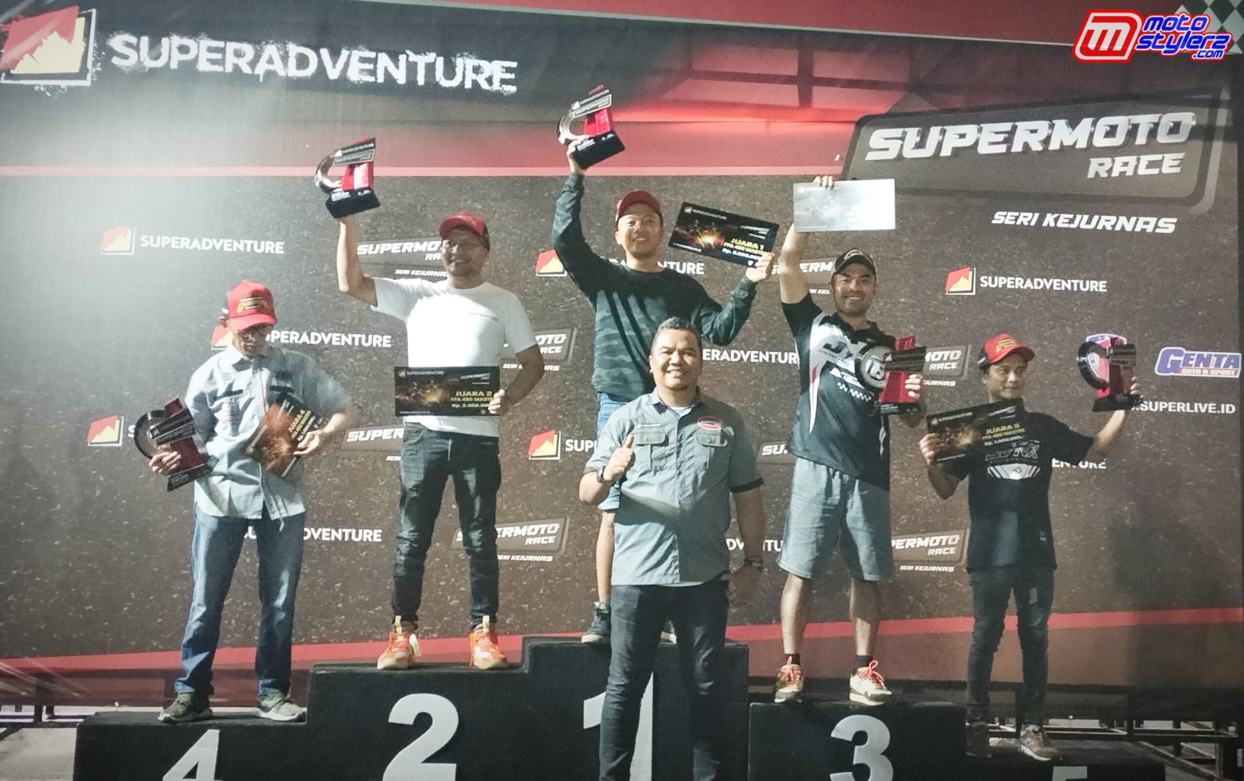 Podium FFA 450 Master Bersama Andri (Kepala DSO Kota Tasikmalaya)