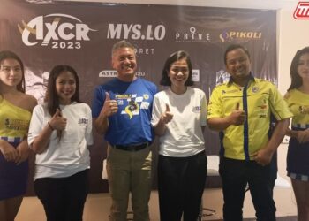 Rudy Poa, Lody Serta Sasty Didampingi H. Supriyono selaku Marketing Executive Officer Pikoli Dalal Sesi Press Conference (7-8-23)
