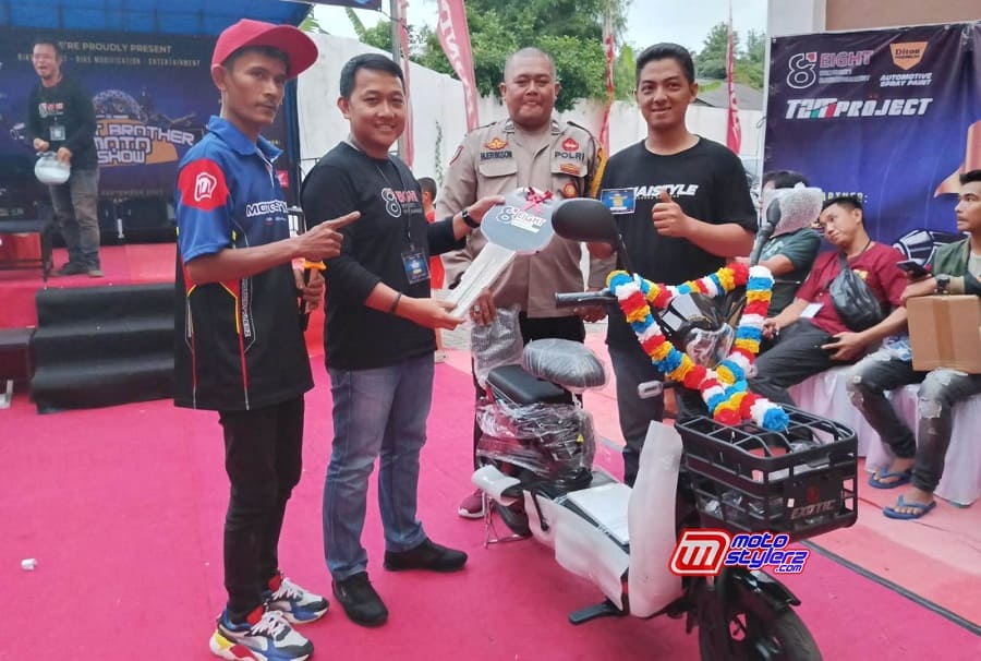 Dipuncaki Grandprize 1 Unit Sepeda Listrik Joz E-Bike