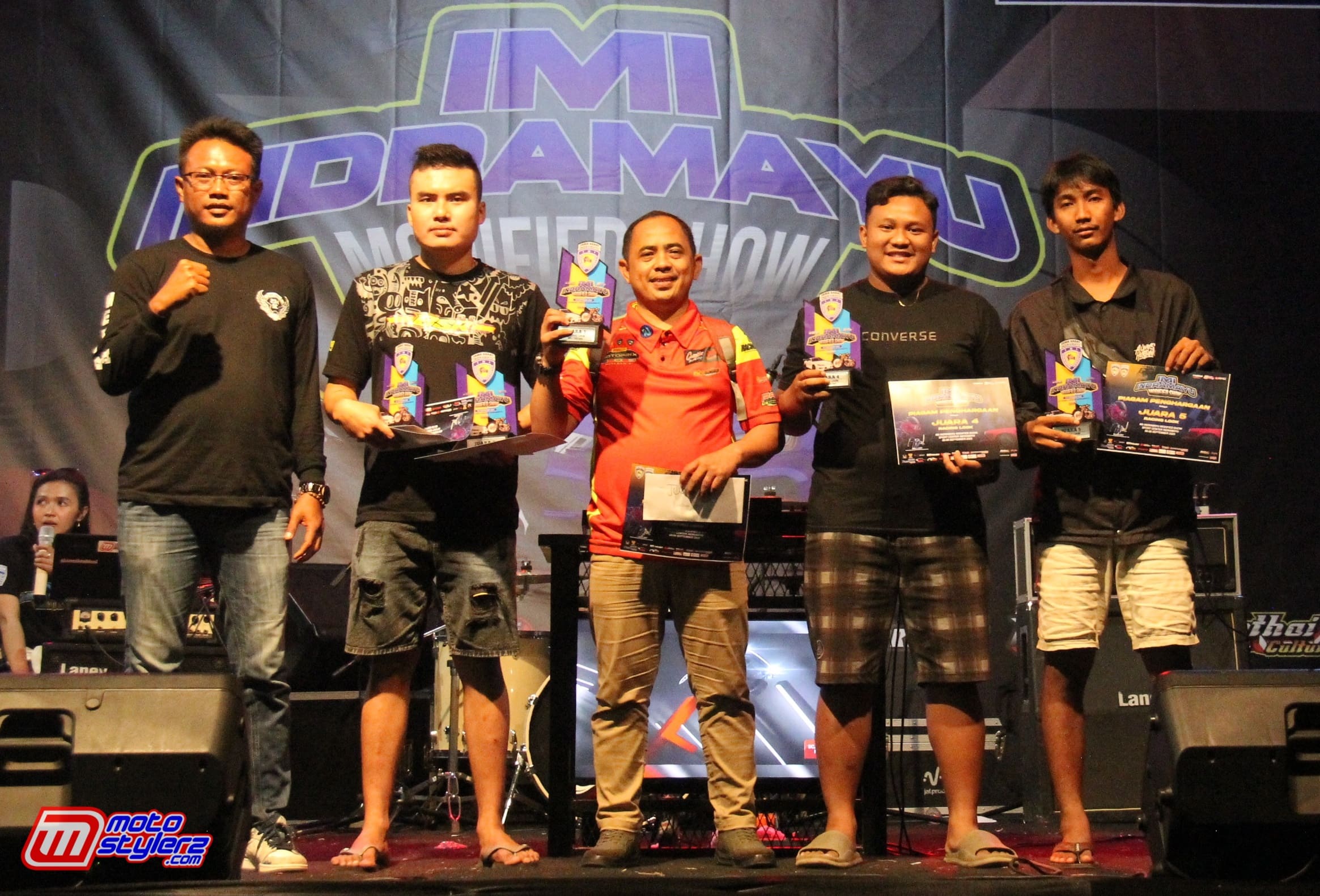 Juara Racing Look