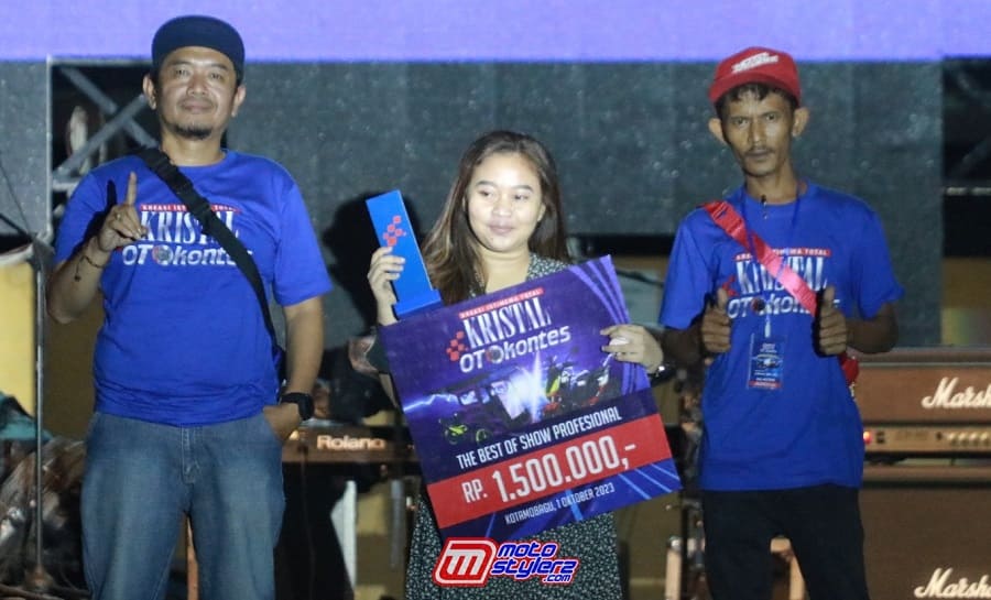 The Best Of Show Kristal Otokontes 2023
