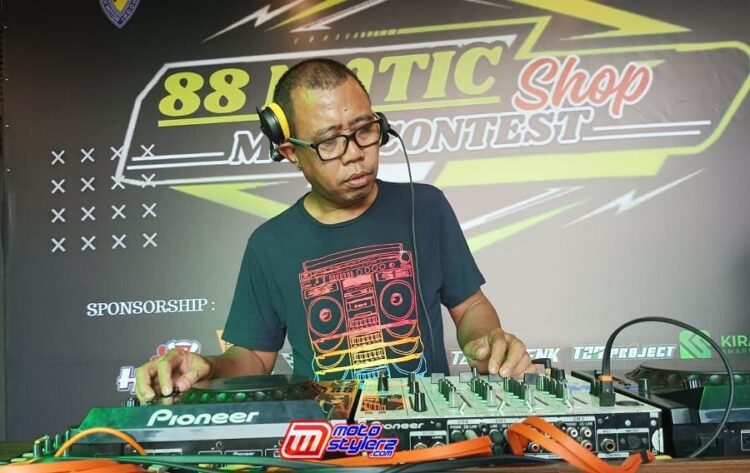 DJ Helmi-Hentakan Animo 137 Modifstylerz Pulau Sulawesi
