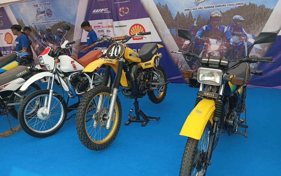 Baisan Yamaha DT Series Berbagai Tahun Produksi dan Modifikasi Sukses Memikat Animo Masyarakat Bandung