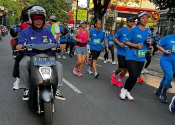 Motor Listrik Honda EM1 e: Kawal Pocari Sweat Run 2024