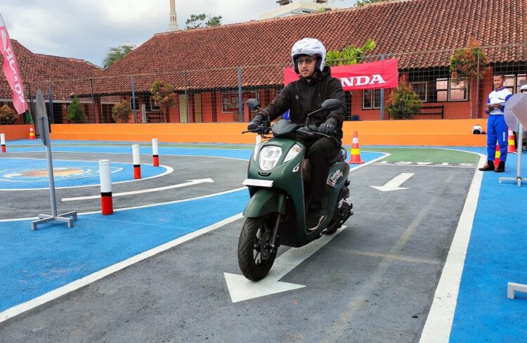DAM Kampanyekan #Cari_Aman bersama Jurnalis Melalui Safety Riding Fomo